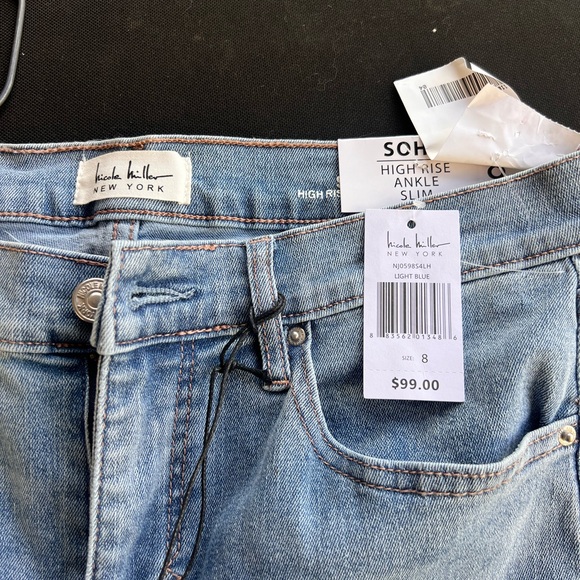 NWT SoHo High Rise Ankle Slim Light Wash Distressed Women's Jeans Size 8 - Picture 4 of 8